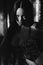 Rihanna - Savage X Fenty November 2022