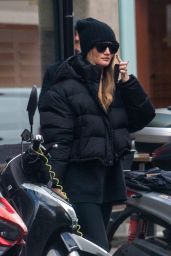 Rosie Huntington-Whiteley - Leaving a Gym in Chelsea 11/18/2022