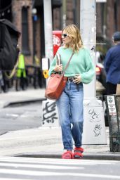 Sienna Miller in Casual Outfit in New York City 11/01/2022