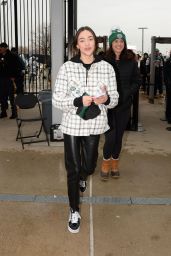Sophia Culpo - Arriving at Jets Game in New York 11/27/2022