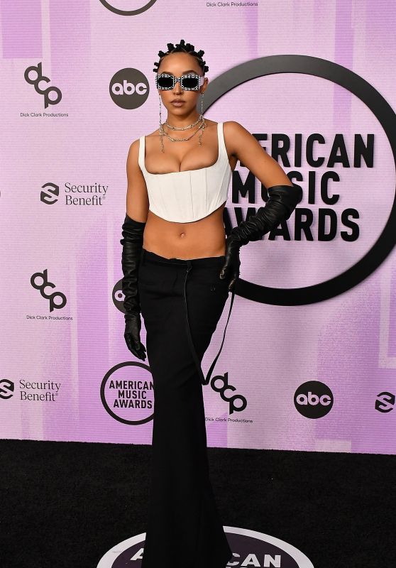 Tinashe – American Music Awards 2022