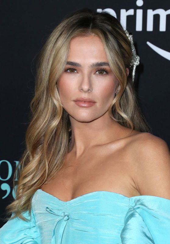Zoey Deutch – “Something From Tiffany’s” Premiere in Los Angeles 11/29/2022