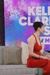 Alexandra Daddario - The Kelly Clarkson Show in LA 12/22/2022