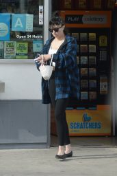 Amanda Bynes - Out in Los Angeles 12/17/2022