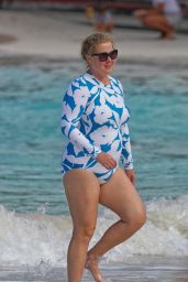 Amy Schumer at the Beach in St. Barts 12/27/2022