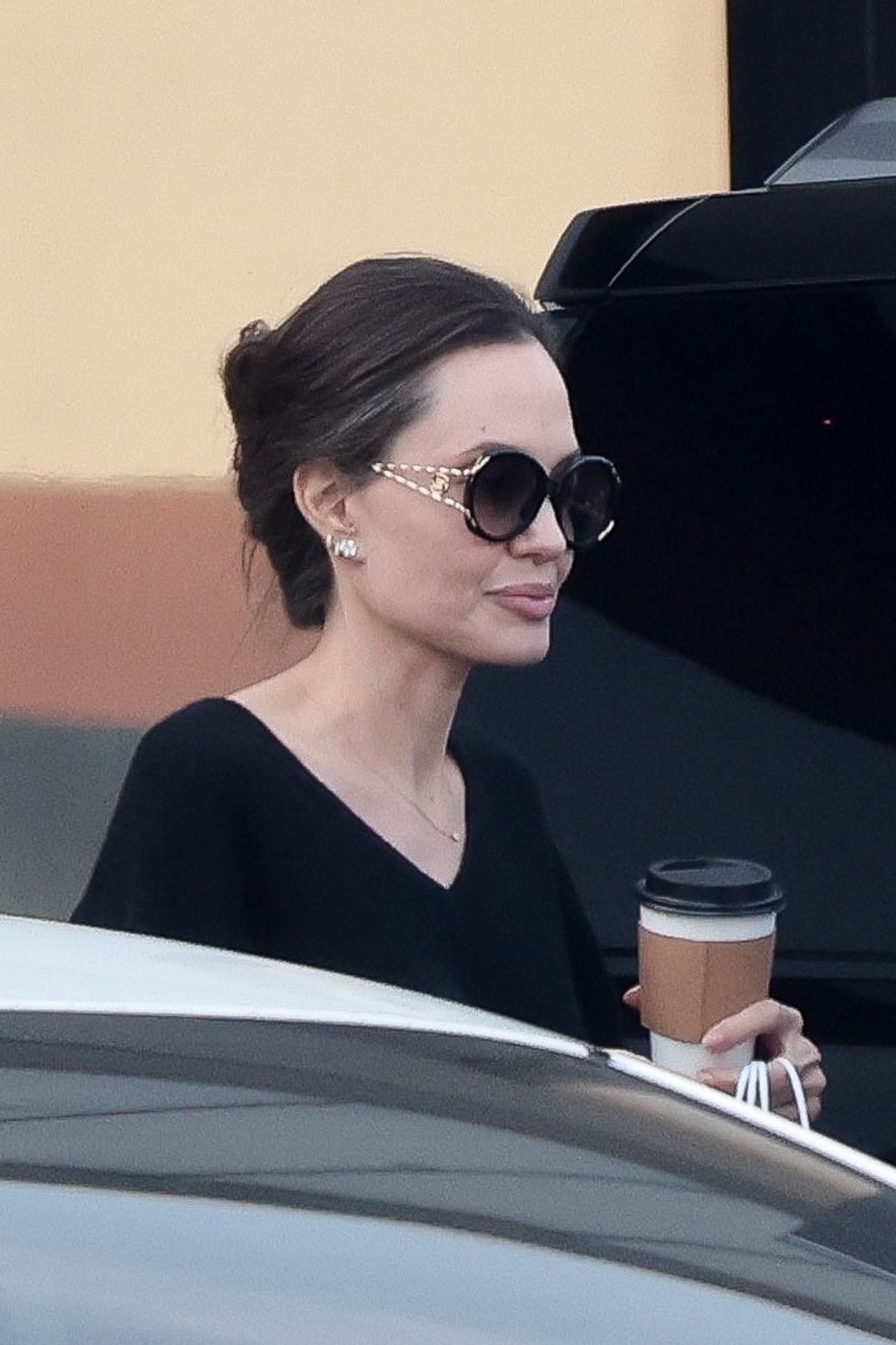 Angelina Jolie Hollywood November 5, 2021 – Star Style