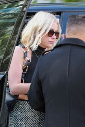 Ashley Benson at the San Vicente Bungalows in West Hollywood 12 17 2022   - 88