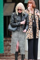 Ashley Benson at the San Vicente Bungalows in West Hollywood 12 17 2022   - 18