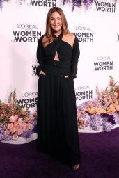 Becca Tilley – L’Oréal Paris’ Women of Worth Celebration in Los Angeles 12/01/2022