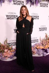 Becca Tilley – L’Oréal Paris’ Women of Worth Celebration in Los Angeles 12/01/2022