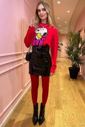 Chiara Ferragni Outfit 12 15 2022  I    - 86