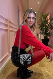 Chiara Ferragni Outfit 12 15 2022  I    - 83