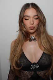 Hailee Steinfeld   Photo Shoot December 2022   - 95