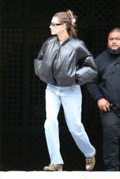 Hailey Rhode Bieber   Shopping at Bottega Veneta in LA 12 15 2022   - 16