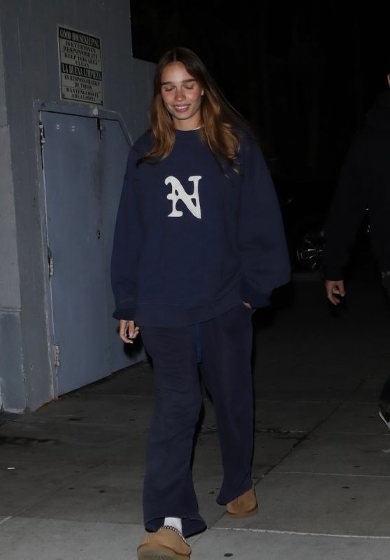 Hana Cross - Out in Beverly Hills 11/30/2022