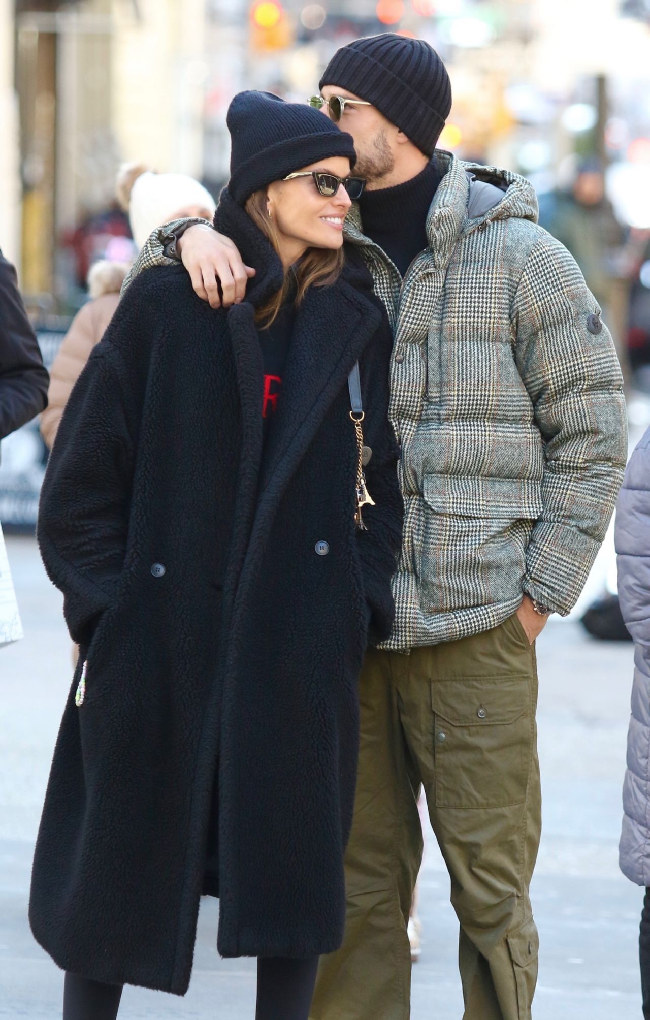 Izabel Goulart and Kevin Trapp - Out in Manhattan 12/13/2022 • CelebMafia