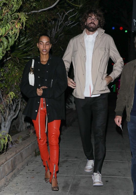 Jessica Strother at Matsuhisa in Beverly Hills 11/30/2022