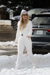 Kate Hudson - Photo Shoot in Aspen 12/21/2022