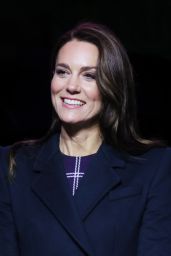 Kate Middleton   Formally Kicks Off the Earthshot Celebrations by Lighting up Boston City Hall 11 30 2022   - 10