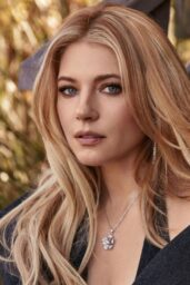 Katheryn Winnick - Dolce Magazine December 2022 Photos (+1) • CelebMafia