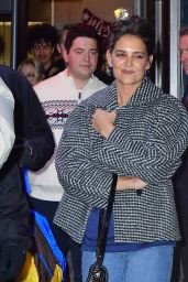 Katie Holmes   Wears Jacket and Jeans Leaving MSG After Jingle Ball in New York 12 09 2022   - 3
