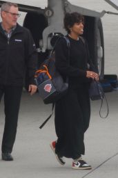 Kelly Rowland at Van Nuys Airport 12/29/2022