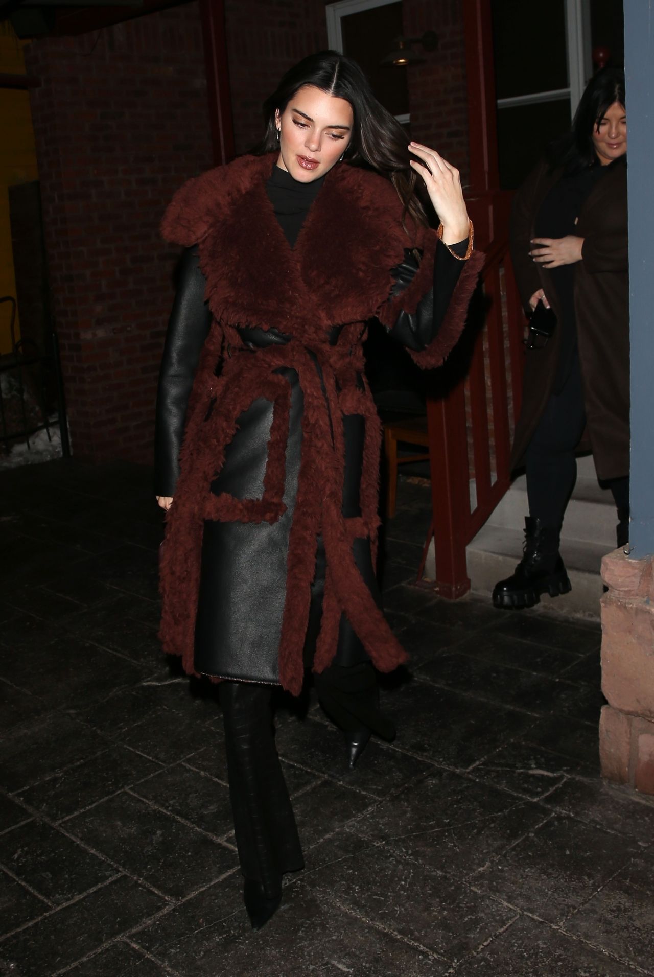 Kendall Jenner at Matsuhisa in Aspen 12/12/2022 • CelebMafia