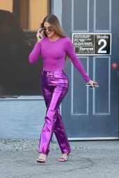 Khloe Kardashian is Stylish in Los Angeles 12/01/2022