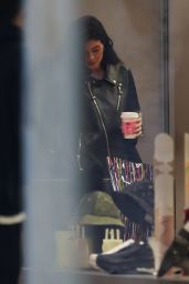 Kylie Jenner at H  Lorenzo in West Hollywood 11 30 2022   - 8