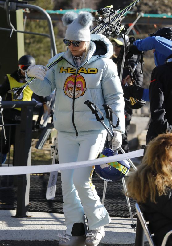 Lindsey Vonn and Diego Osorio at the Baqueira Beret Ski Resort in Spain 12/27/2022