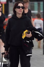 Lisa Origliasso and Jessica Origliasso   The Veronica s Arrive in Perth 12 01 2022   - 67