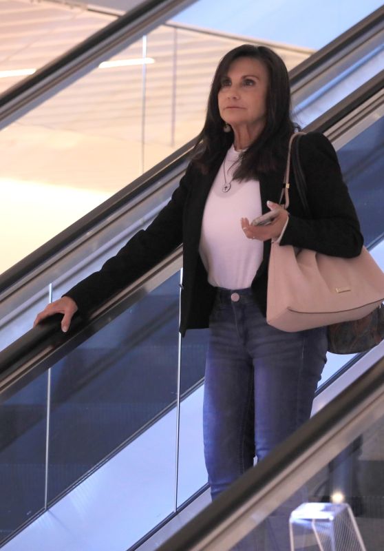 Lynne Spears - Out in Los Angels 12/14/2022