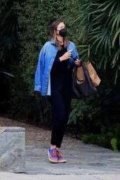 Maria Sharapova   Shopping at Isabel Marant in West Hollywood 12 17 2022   - 24