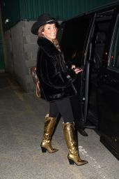 Megan McKenna in a Cowboy Hat and Boots - Newcastle 12/21/2022