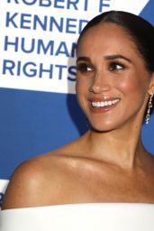 Meghan Markle and Prince Harry   Robert F  Kennedy Human Rights Ripple of Hope Awards Gala in New York 12 06 2022   - 33