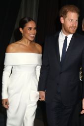 Meghan Markle and Prince Harry   Robert F  Kennedy Human Rights Ripple of Hope Awards Gala in New York 12 06 2022   - 44