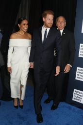 Meghan Markle and Prince Harry   Robert F  Kennedy Human Rights Ripple of Hope Awards Gala in New York 12 06 2022   - 13