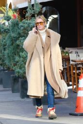 Nicky Hilton   Out in NYC 12 14 2022   - 58