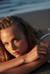 Olivia Vinten - Vogue Scandinavia 2022