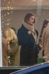 Rosie Huntington-Whiteley - Out  in Chelsea 11/30/2022