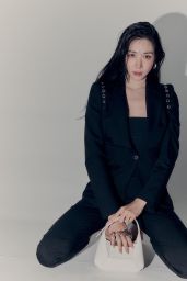 Tiffany Young Outfit 11/24/2022