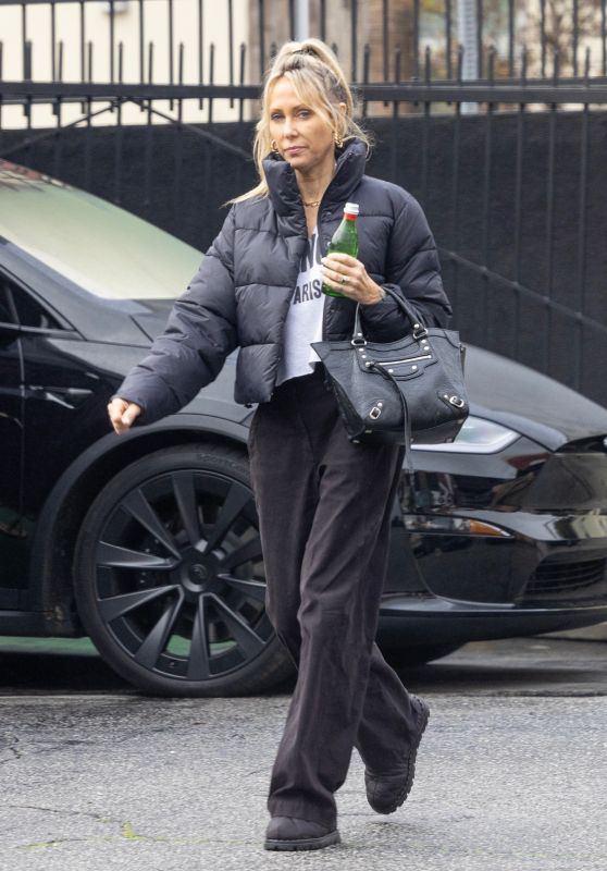 Tish Cyrus - Out in Los Angeles 12/20/2022