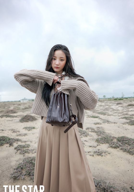 Yeonwoo - Photo Shoot for The Star Magazine Korea January 2023