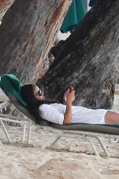 Alex Scott - Relaxes on the Beach Out in Barbados 01/07/2023