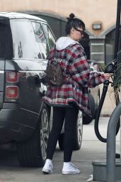 Amanda Bynes in Casual Outfit in Los Angeles 01/04/2023