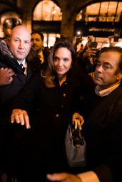 Angelina Jolie - Guerlain Boutique at Champs Elysees in Paris 01/30/2023