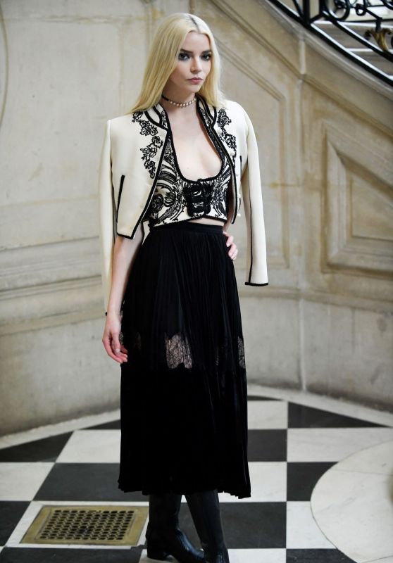 Anya Taylor-Joy – Christian Dior Haute Couture Show at Paris Fashion Week 01/23/2023