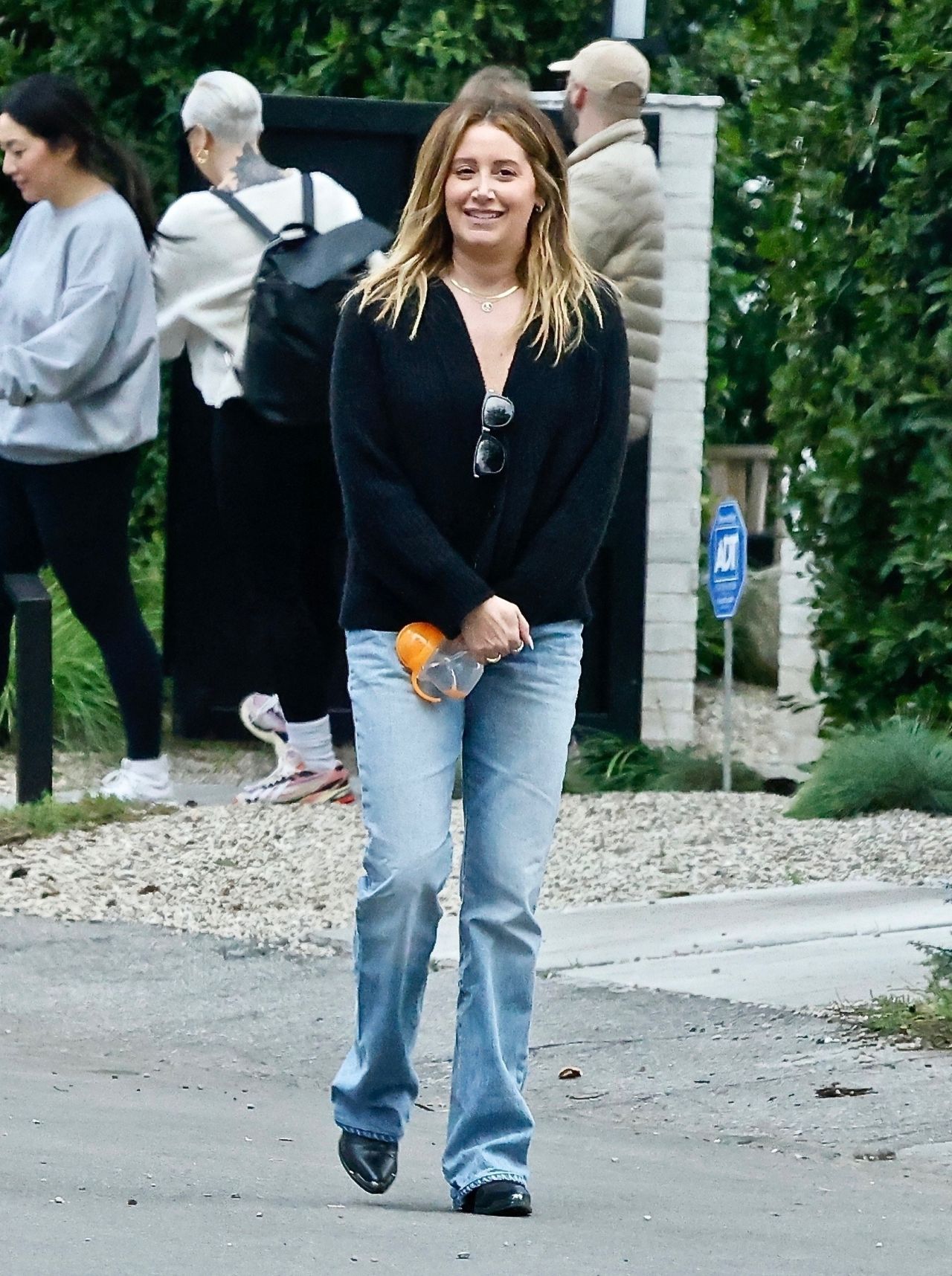 Ashley Tisdale Studio City August 17, 2012 – Star Style