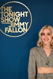Aubrey Plaza - The Tonight Show With Jimmy Fallon 01/16/2023