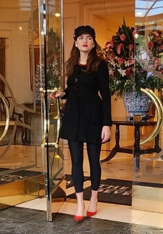 Blanca Blanco Dressed Up in Valentino Heels and Carried Gucci Bag - Peninsula Hotel in Beverly Hills 01/10/2023